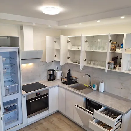 Perla Apartment *